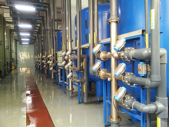 純水設備出水硬度高改如何解決呢